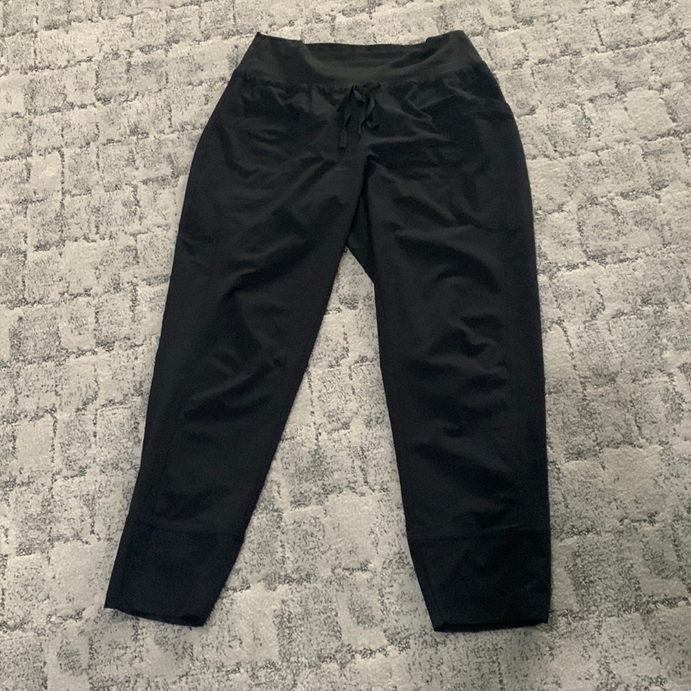 Fabletics black jogger pant